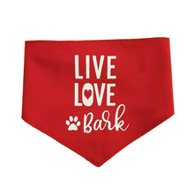 Cargar imagen en el visor de la galería, Bandana Live Love Bark
