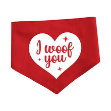 Cargar imagen en el visor de la galería, Bandana &quot;I woof you&quot;
