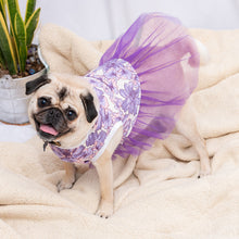 Cargar imagen en el visor de la galería, Vestido con flores moradas
