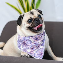 Cargar imagen en el visor de la galería, Bandana flores moradas
